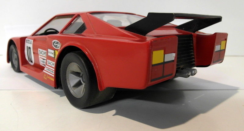 Polistil 1/18 Appx Scale Vintage diecast - TS1 Ferrari 308 GTB Turbo red