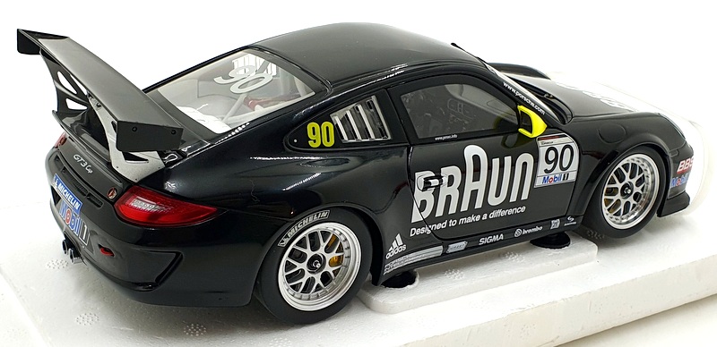 ポルシェ 911 GT3 Cup 2010 ミニカー Minichamps 1/18 Scale 100 106990 - 2010 Porsche 911 GT3 Cup