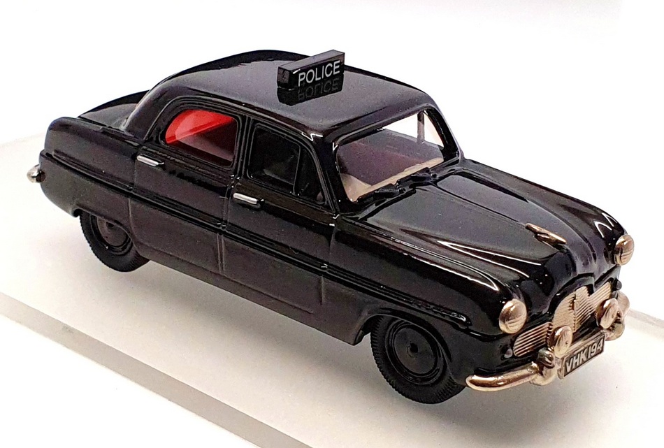 Lansdowne Models 1/43 Scale LDM7-2 - Ford Zephyr Police - REWORKED