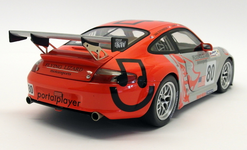 Minichamps 1/18 100 066480 - Porsche 911 GT3 RSR Lizard Racing 24H Le Mans 2006
