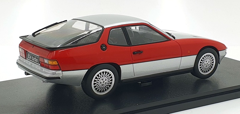KK 1/18 Scale Diecast KKDC180902 - 1986 Porsche 924 Turbo - Silver/Red KK 1/18 Scale Diecast KKDC180902 - 1986 Porsche 924 Turbo - Silver/Red