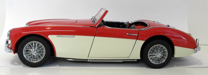 Autoart 1/18 Scale 70721 - Austin Healey 3000 MK2 1961 Red