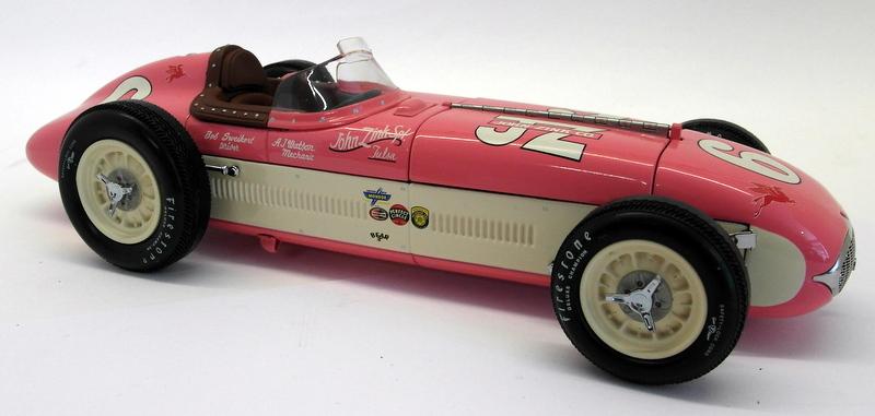 Carousel1 1/18 Scale - 4501 Kurtis Kraft Roadster 1955 Indianapolis 500 Winner