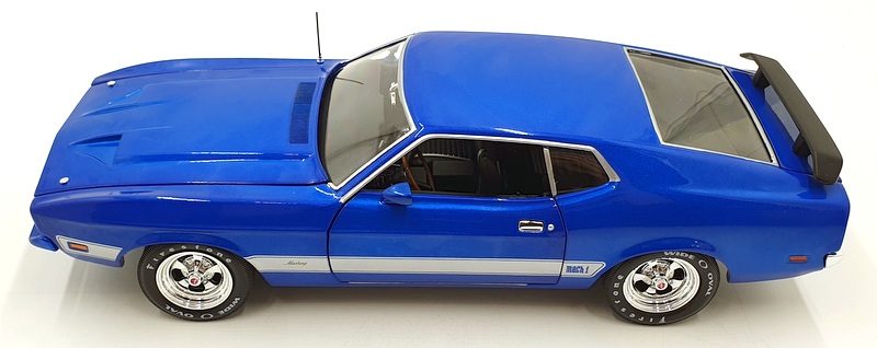 Auto World 1/18 Scale AMM1323/06 - 1973 Ford Mustang Mach 1 - Blue