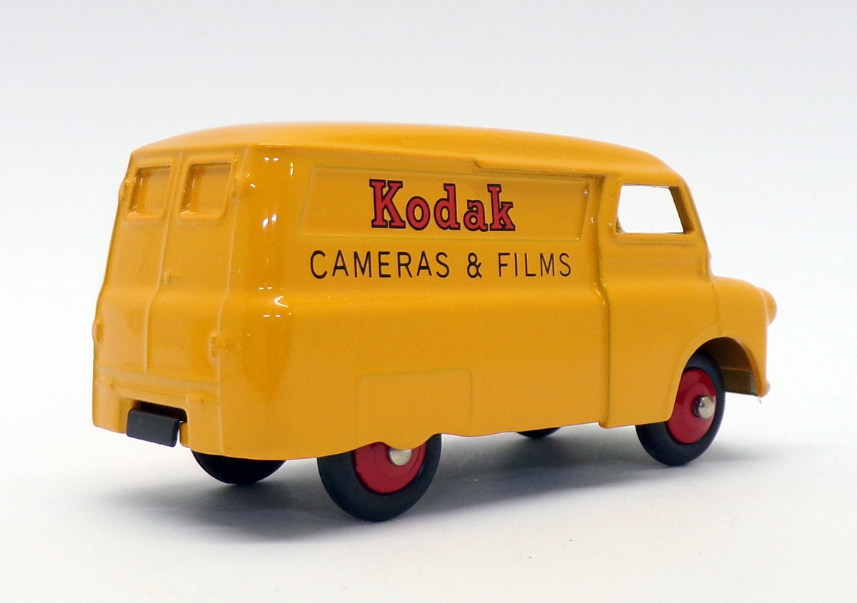 Atlas Editions Dinky Toys 480 - Bedford 10cwt. Van - Kodak