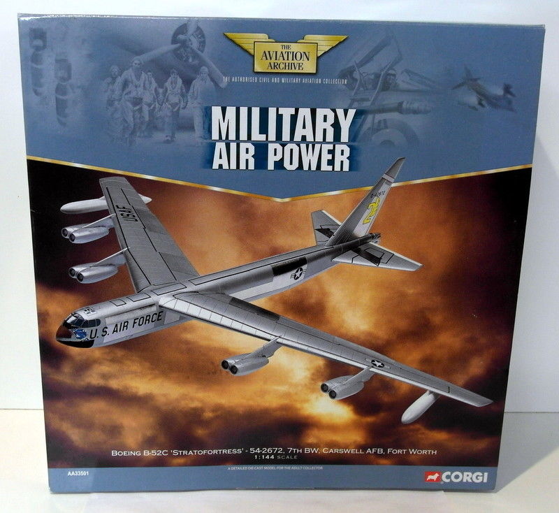 航空機・ヘリコプター Corgi 1/144 Boeing Stratocruiser Corgi 1/144 Scale Diecast - AA33501 Boeing B-52 Stratofortress 52