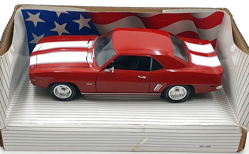Ertl 1/18 Scale Diecast 7451 - 1969 Chevrolet Camaro Z/28 - Red