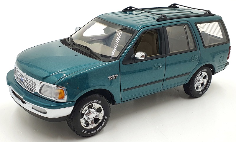 UT Models 1/18 Scale Diecast 22717 - Ford Expedition Regular XLT Metallic Green