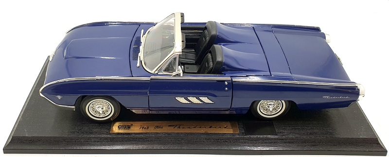 Sun Star U.S.A. Collectibles 1/18スケール Anson 1/18 Scale Diecast 30334 - 1963 Ford Thunderbird - Dark Blue