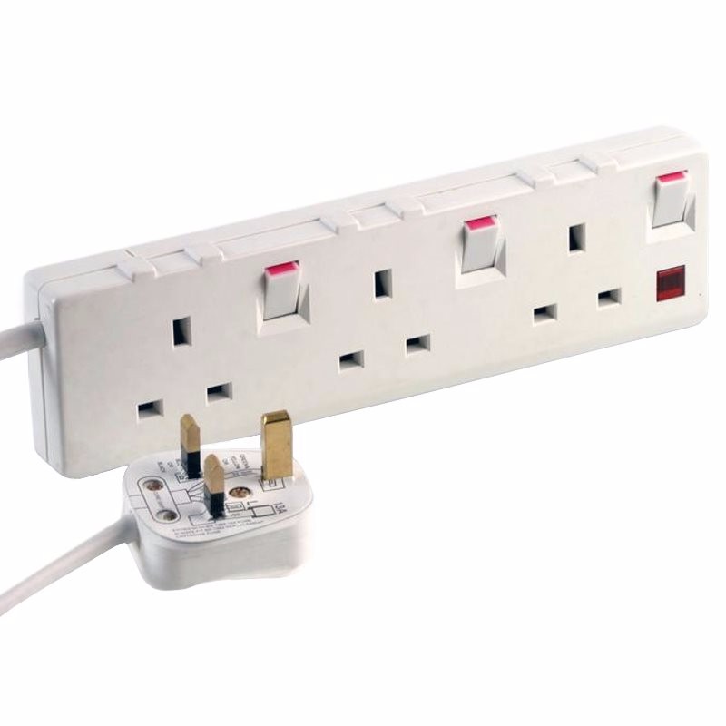 3 Way Electric Extension Lead, 2M White Individually Switched Sockets