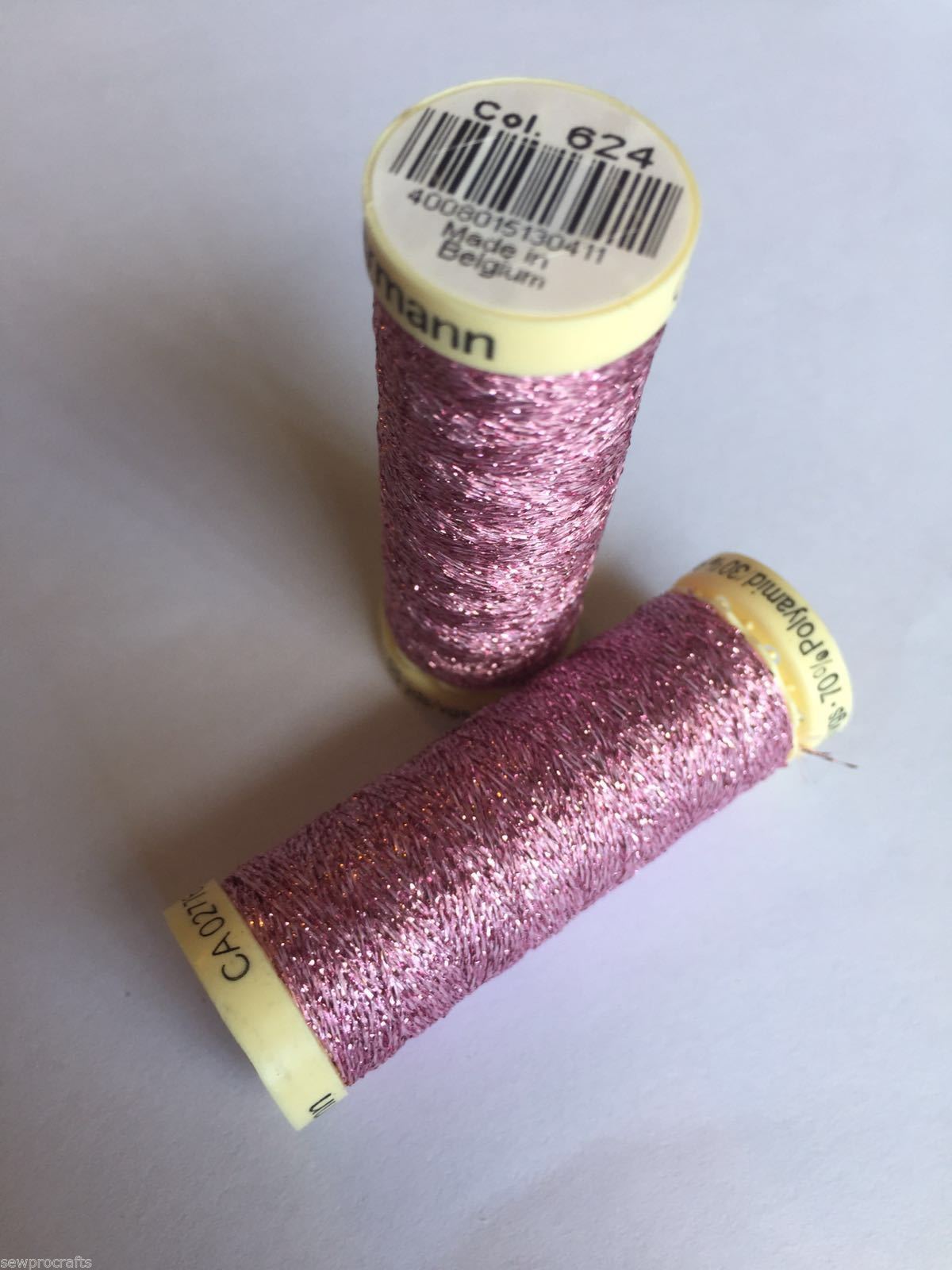 Gutermann Metallic Effect Thread Sparkling Glitter Thread 50m Reels - 12 Colours - Picture 13 of 13