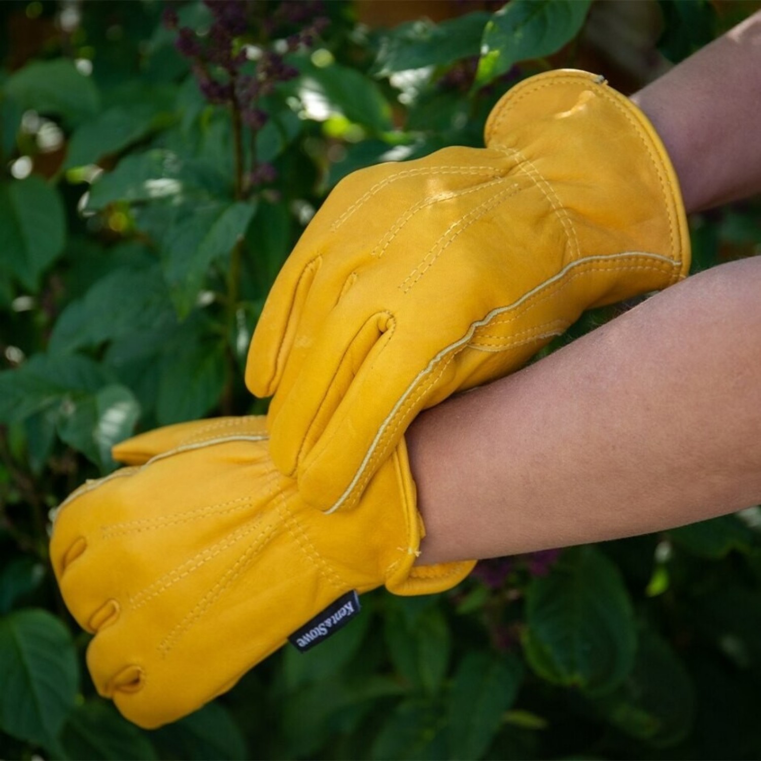 Kent & Stowe Luxury Leather Gardening Gloves Ladies Medium Fleece Lined Durable Image 2