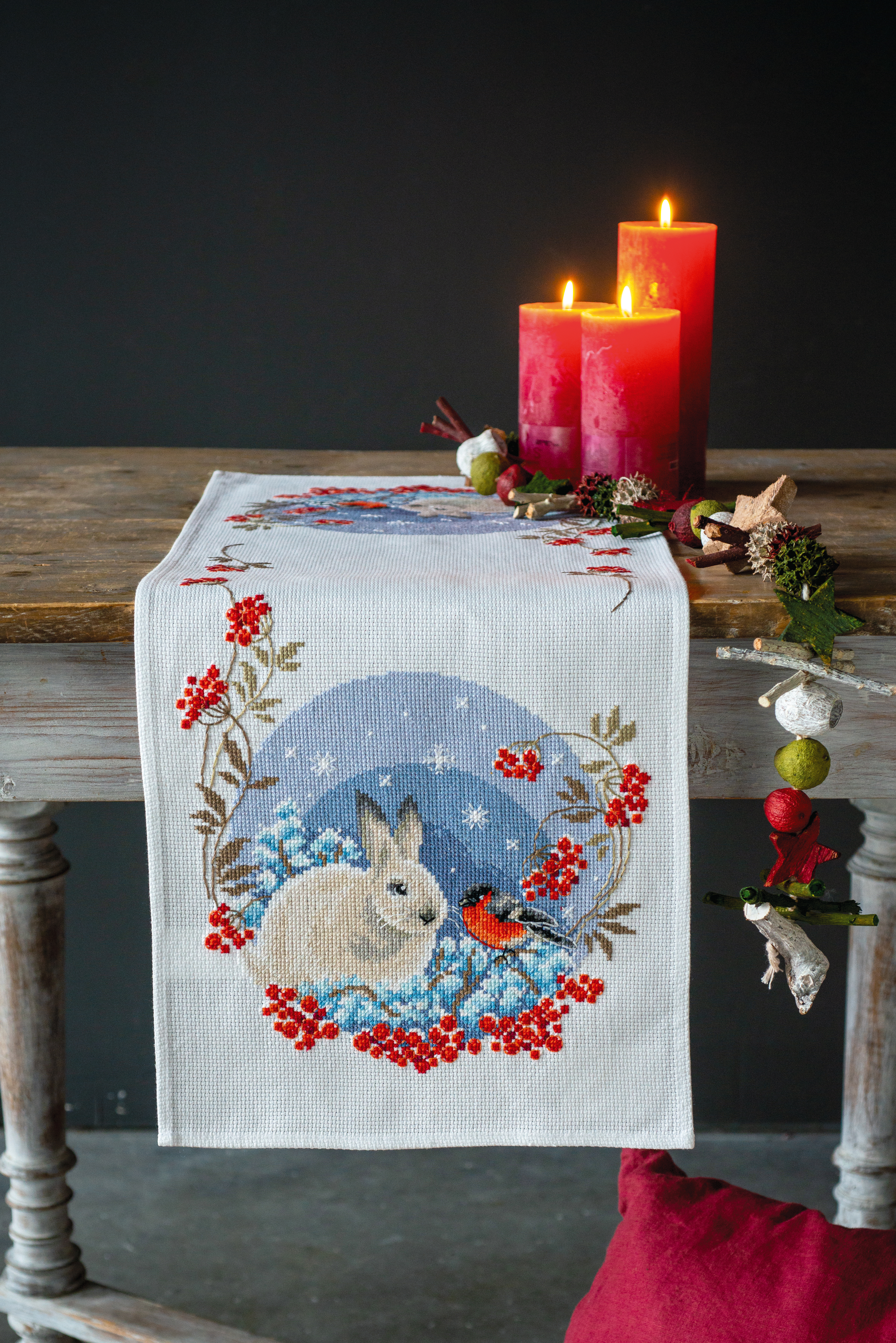 Vervaco Unisex White Embroidery Kit: Table Runner: Snow Hare & Goldfinch: (Aida) In - Image 2
