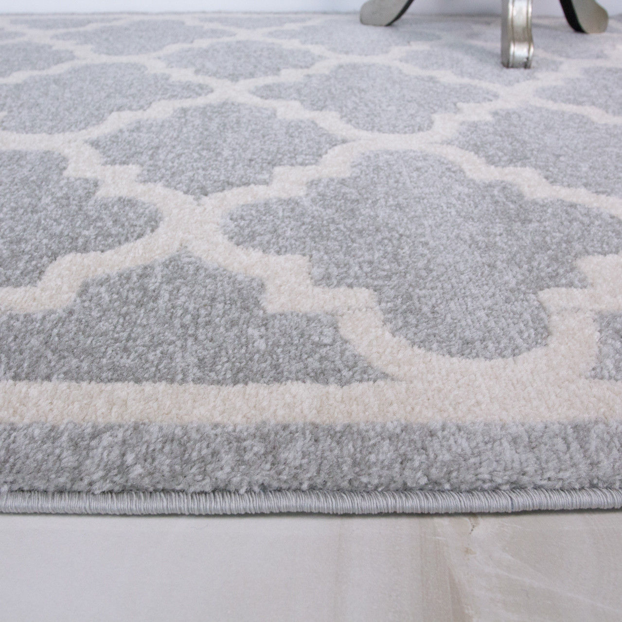 Soft Charcoal Grey Trellis Shaggy Rug Cosy Furry Thick Non Shed Living