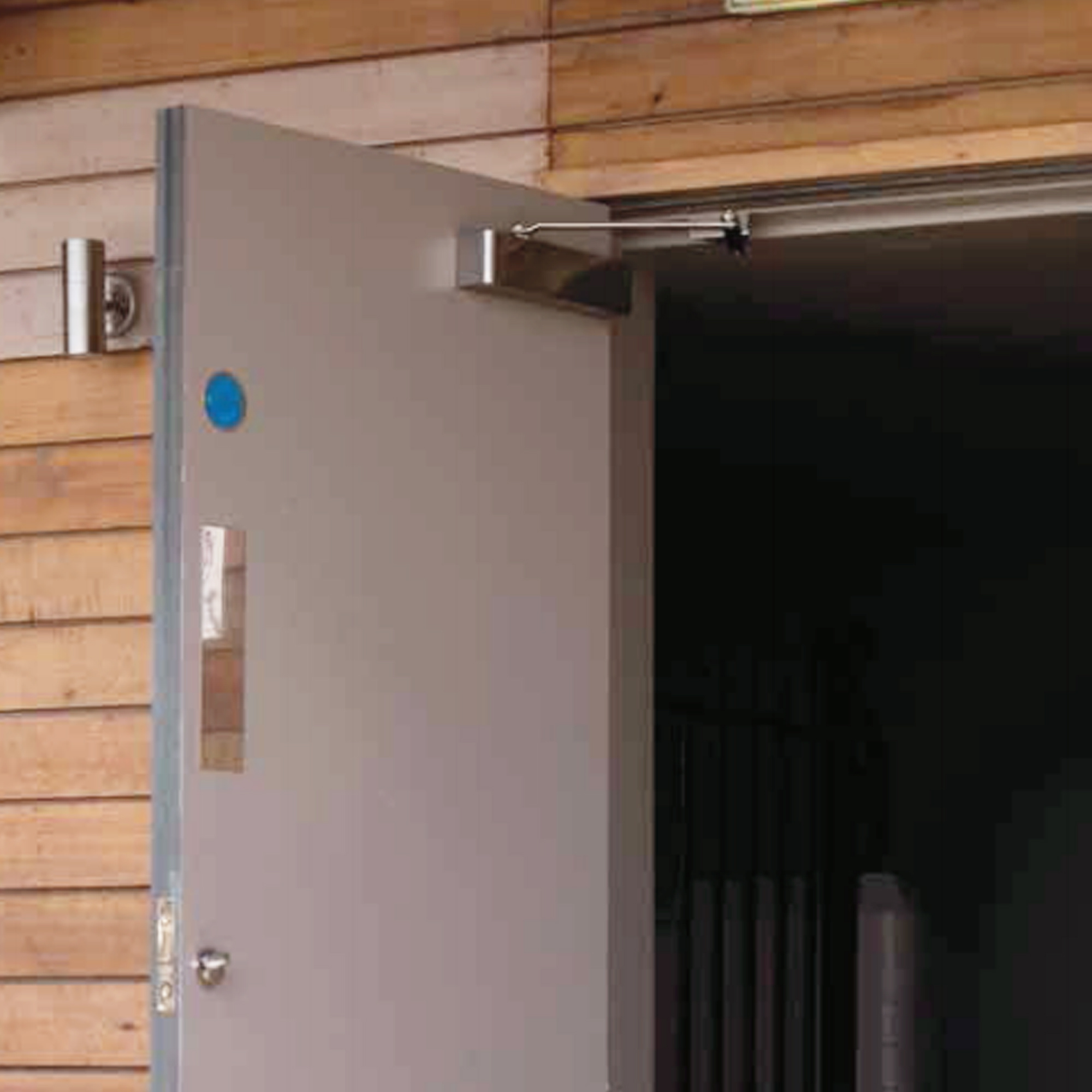 Rutland TS9205 Heavy Duty Fire Rated Overhead Door Closer / Satin Cover