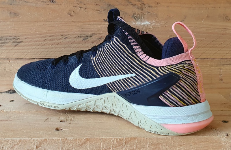 Nike Metcon DSX Flyknit Textile Trainers UK6/US8.5/EU40 924595 404 Navy/Pink