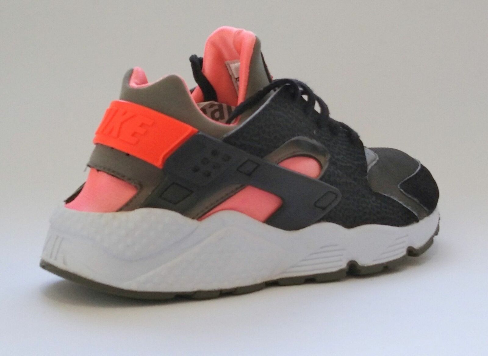 nike huarache hyper punch