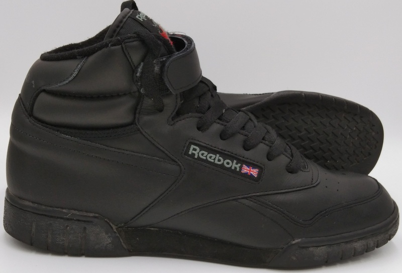 how do reebok classic leather fit
