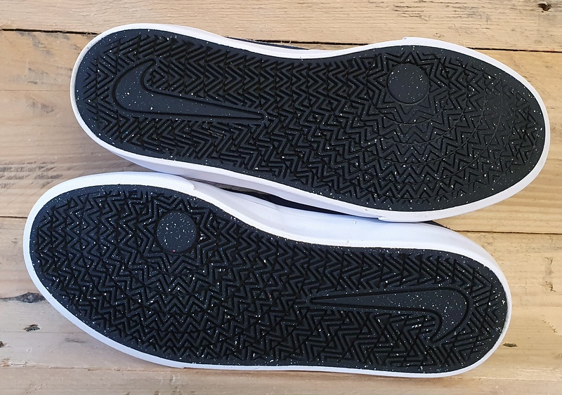 nike charge trainers