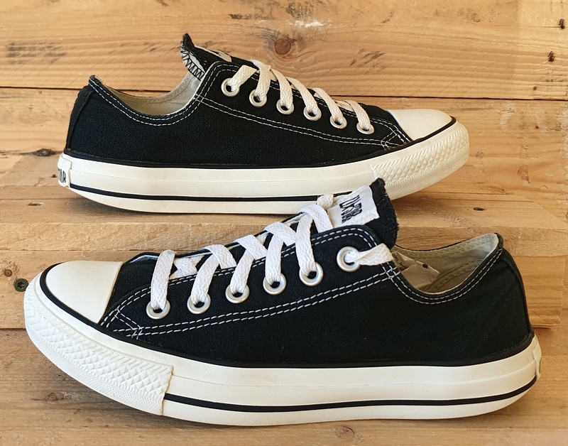 Converse Chuck Taylor All Star Low Trainers UK5/US7/EU37.5 W9166 Black/White