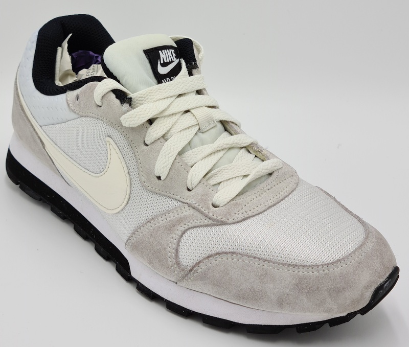 nike md runner 2 light bone