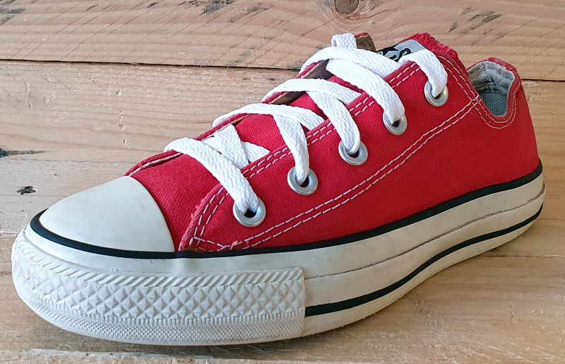 Converse Chuck Taylor All Star Canvas Low Trainers UK4/US6/EU36.5 M9696 Red