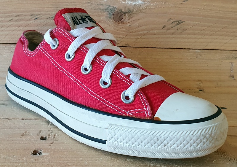 Converse Chuck Taylor All Star Canvas Low Trainers UK4/US6/EU36.5 M9696 Red