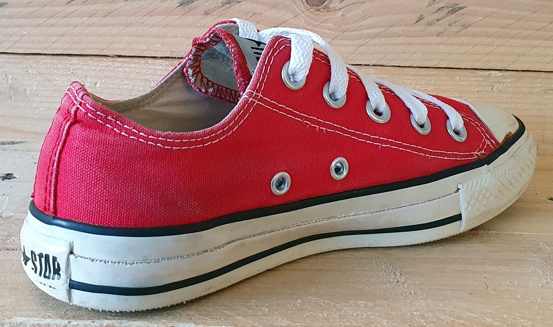 Converse Chuck Taylor All Star Canvas Low Trainers UK4/US6/EU36.5 M9696 Red