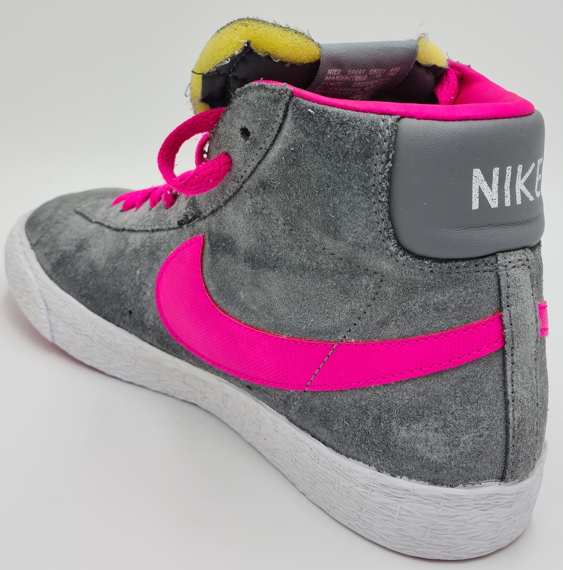 nike blazers grey and pink