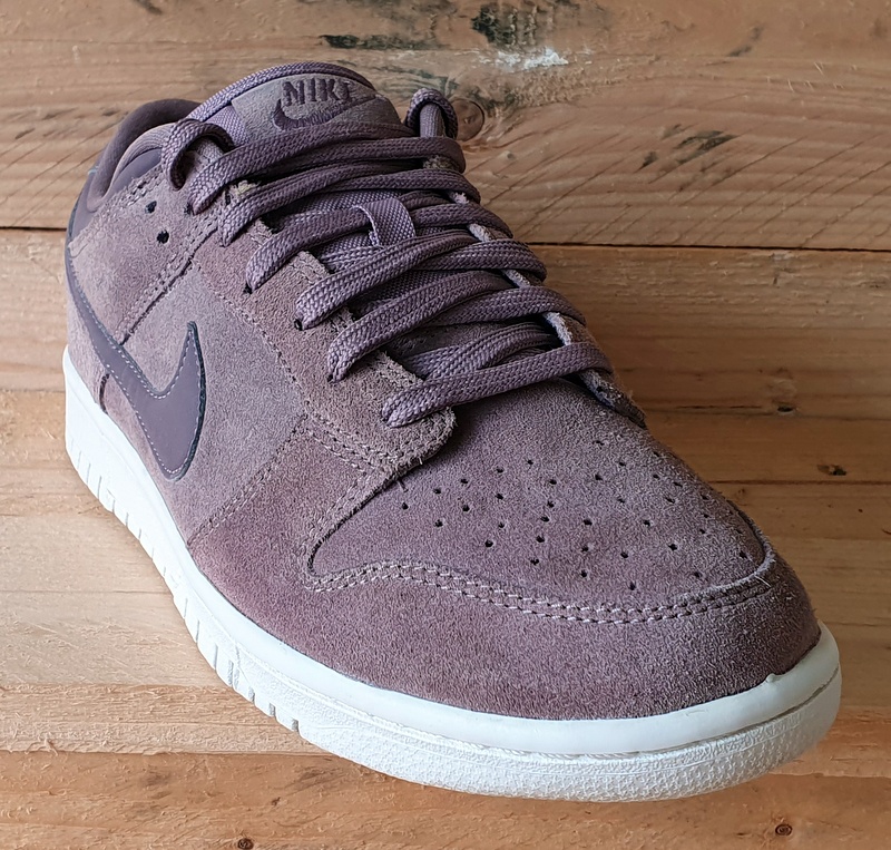 Nike Dunk Low Premium Low Suede Trainers UK7/US8/E41 921307-200 Taupe Grey/White