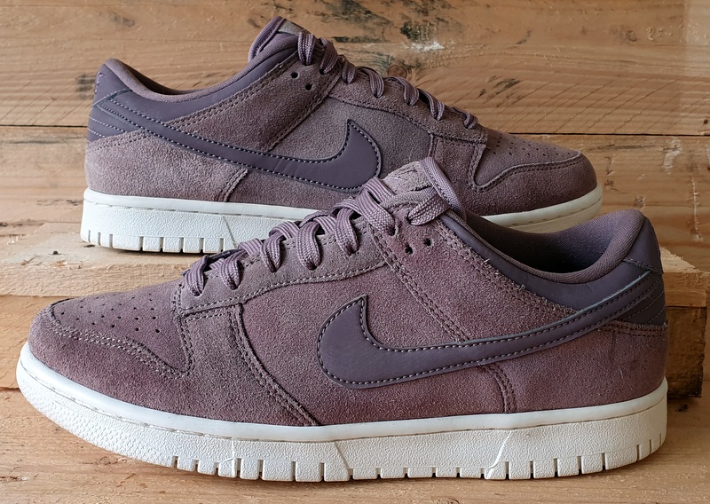 Nike Dunk Low Premium Low Suede Trainers UK7/US8/E41 921307-200 Taupe Grey/White