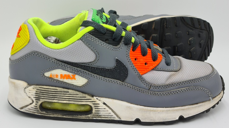 Nike Air Max 90 Leather Trainers 705499 